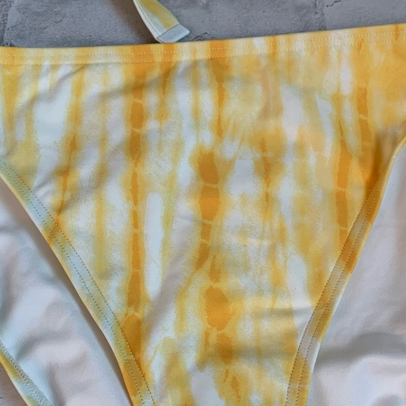 MICHAEL KORS | NWT Bandeau Top & High Leg Bottoms - Picture 2 of 14